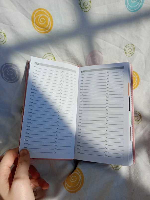 Agenda em várias línguas