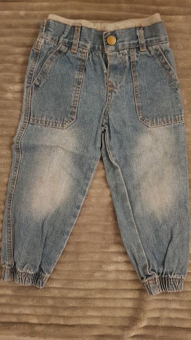 Spodnie jeans 98