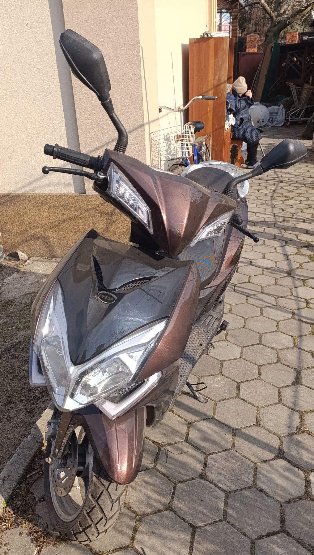 Продам скутер Fada 150 кубовый.