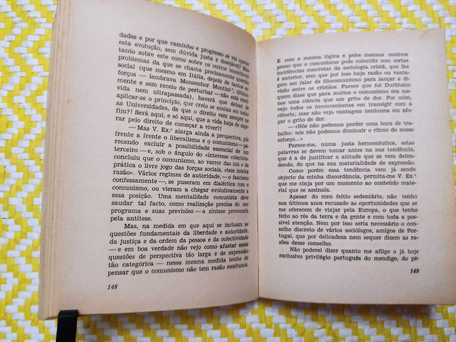 Para um dossier da Oposição Democrática  

S.Ferreira e  Arsénio Mota