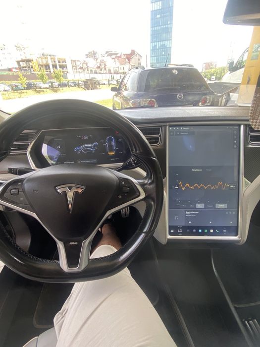 Tesla Model S P85 417к.с 85 КВт. Розмитненна!
