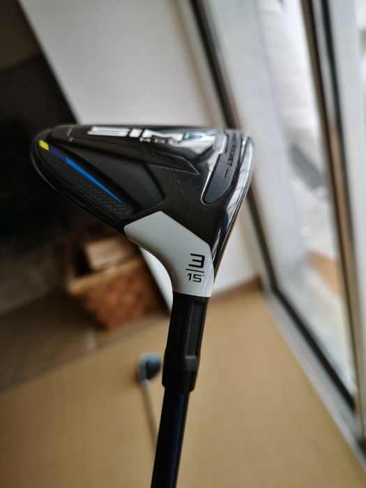 Sim2 max Taylor made 3wood