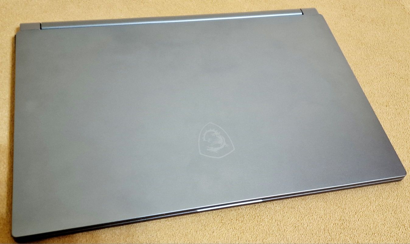 Ноутбук MSI Stealth 15M