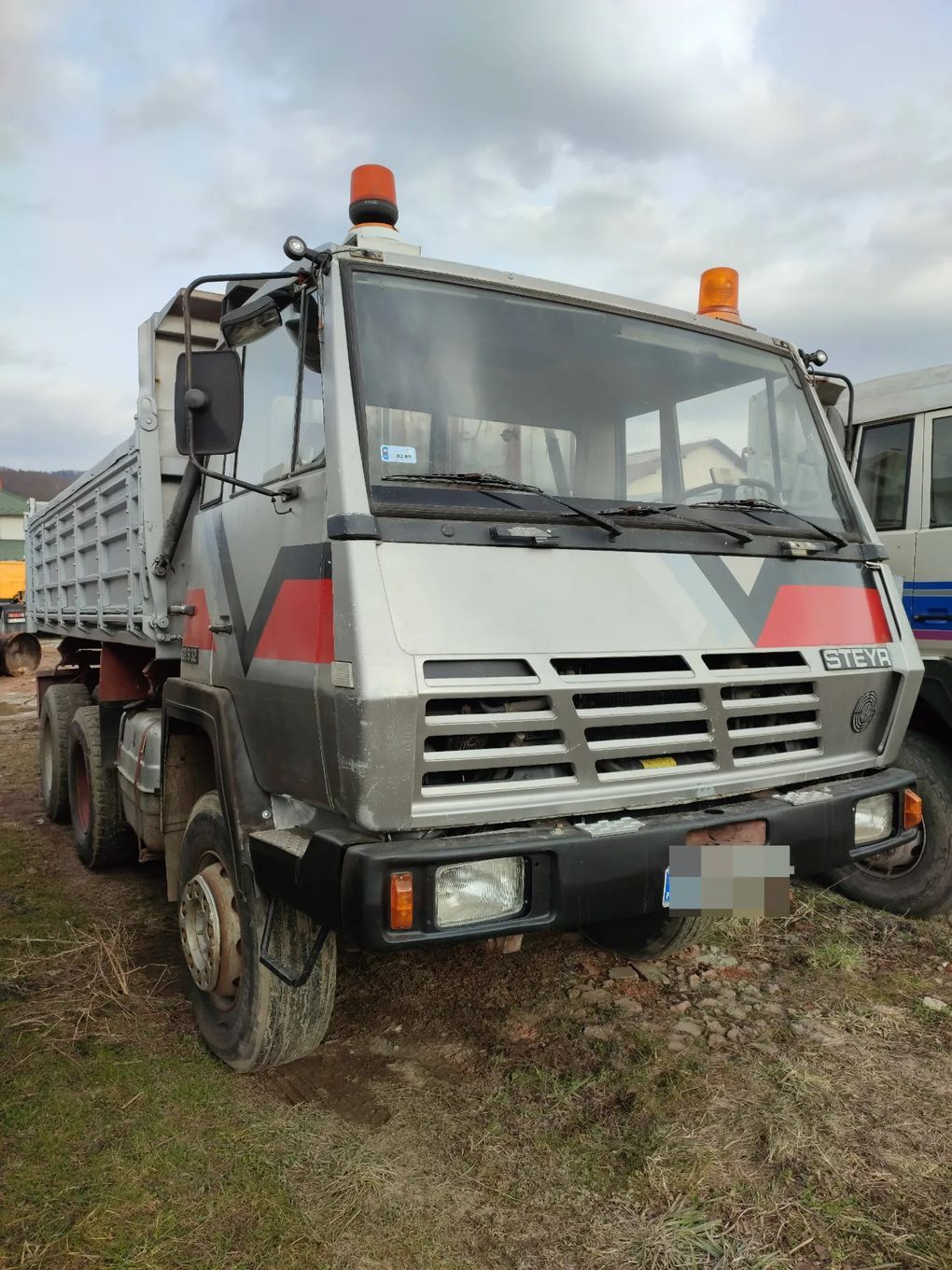 Steyr 32S32