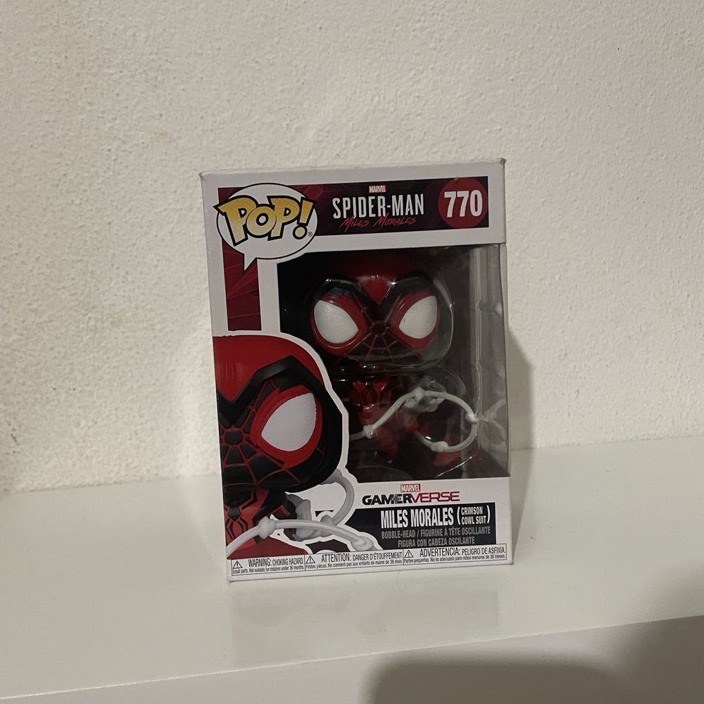 POP! Funko variadas