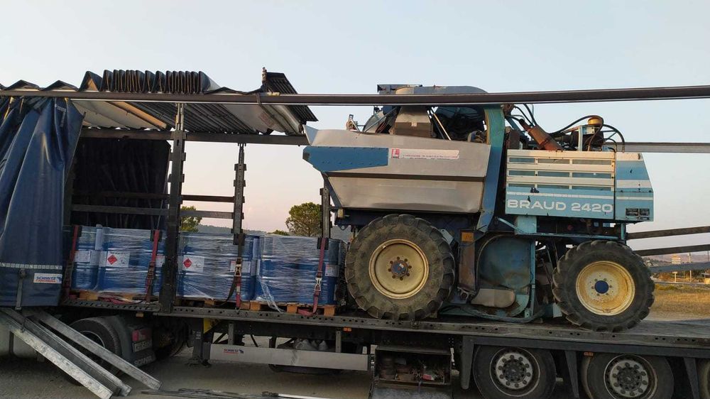 Kombaj do porzeczek aronii braud 2620         2520  posiadam cześci