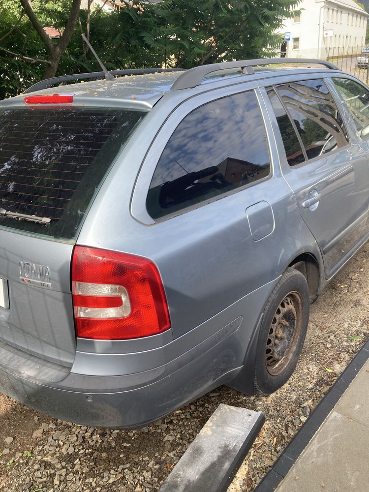 Skoda Octavia 4x4 1,9 uszkodzony silnik