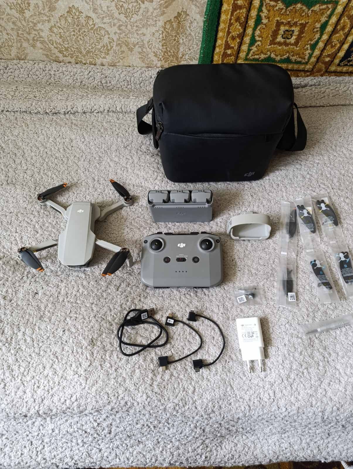 Квадрокоптер DJI Mini 2