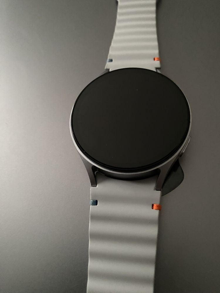 Samsung galaxy watch 7 Wi-fi LTE