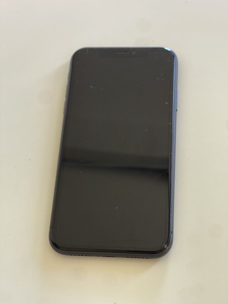 Iphone 11 64G.