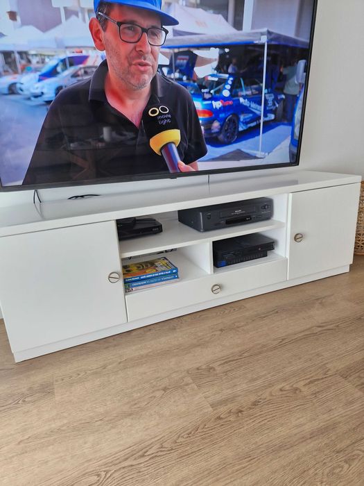 Móvel TV madeira maciça