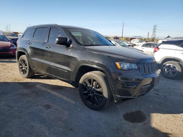 Разборка /двері /капот/бампер/ двигун Jeep grand cherokee wk2