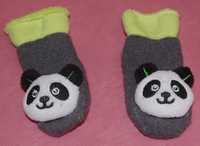 Skarpety antypoślizgowe z grzechotkami (Panda) dla niemowlaka (Odzież)
