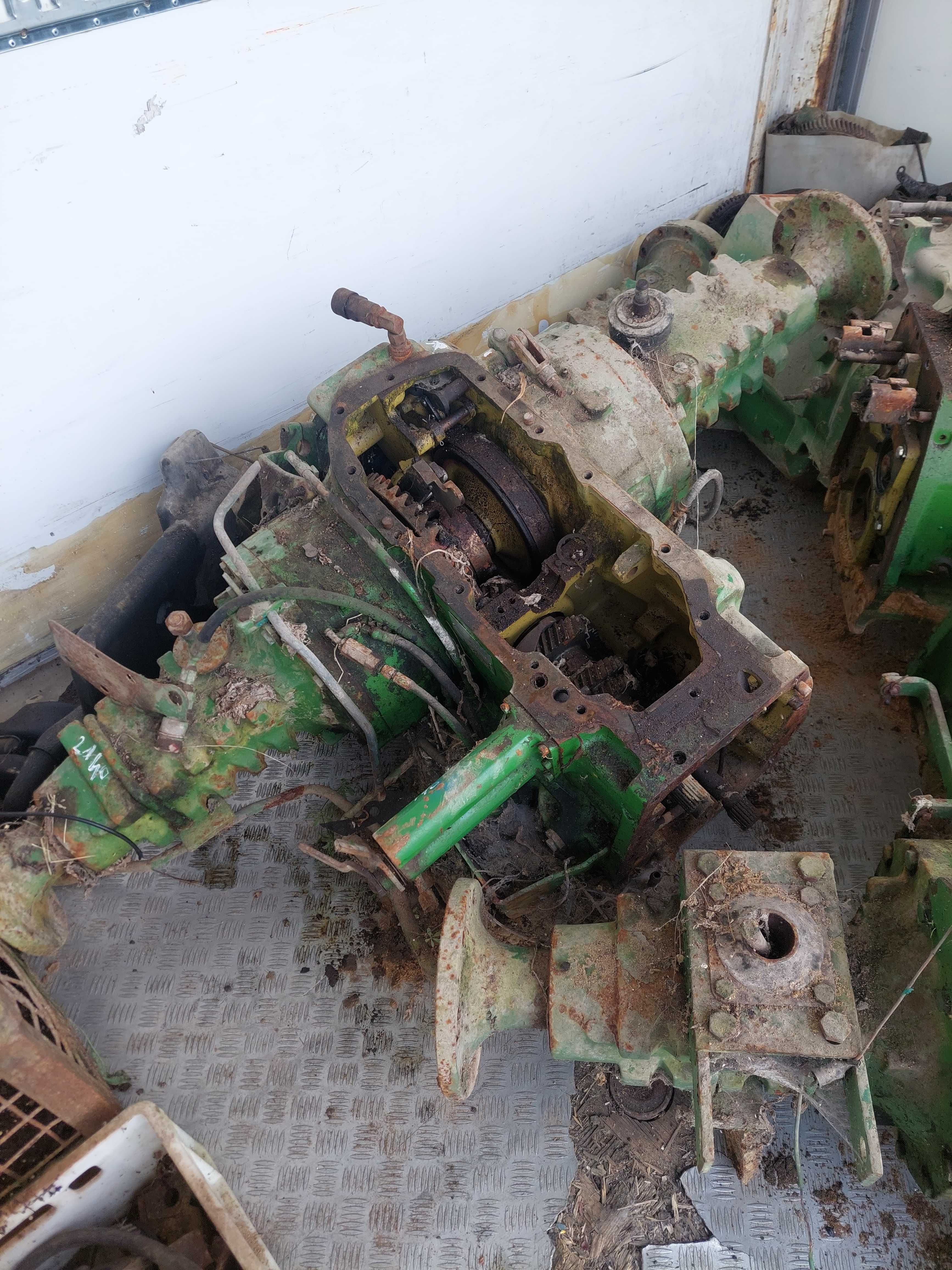 Czesci john deere  2130.2140.2650