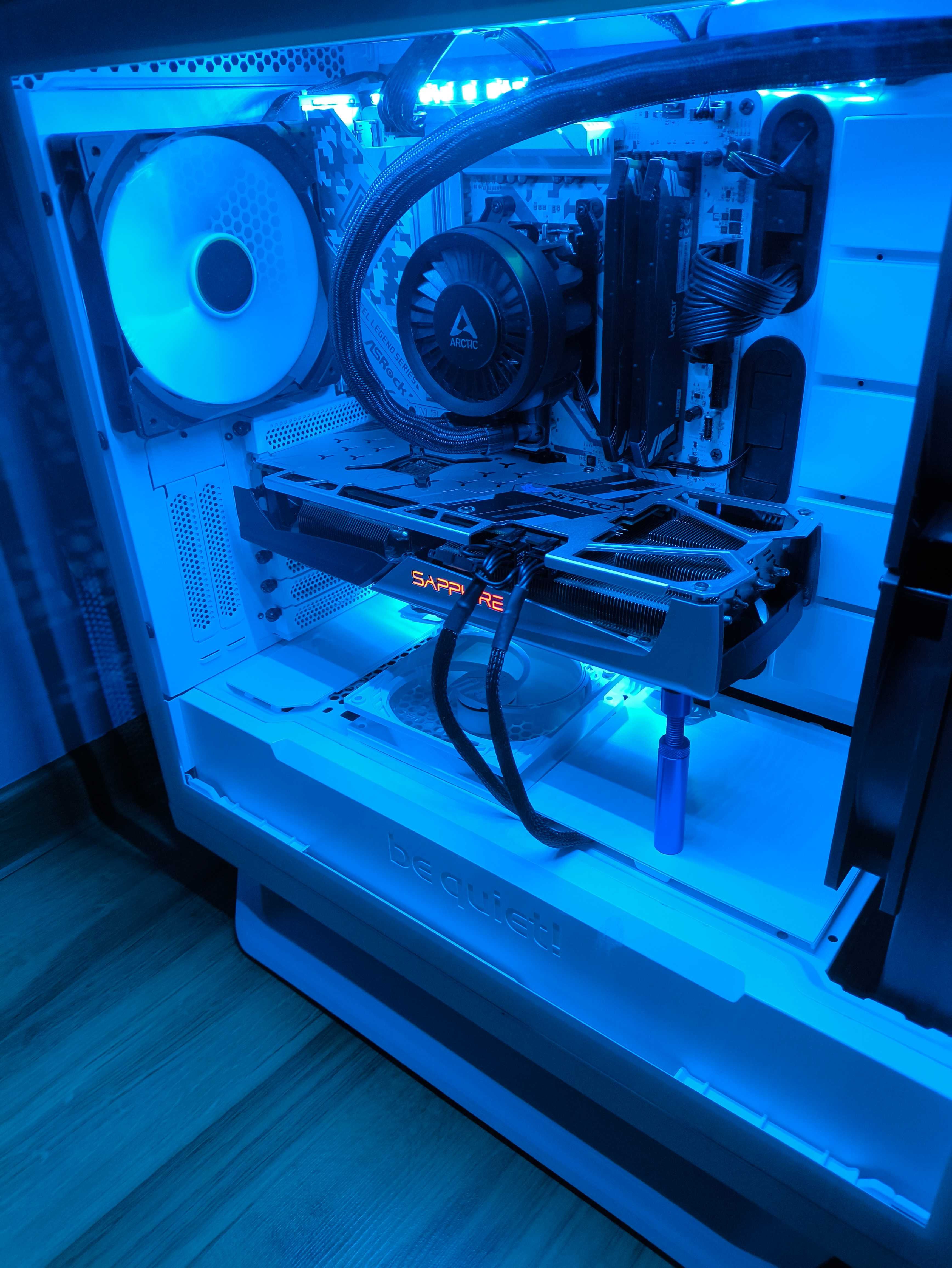 RX 5700 XT Nitro+ OC , plus podpórka Deepcool Argb