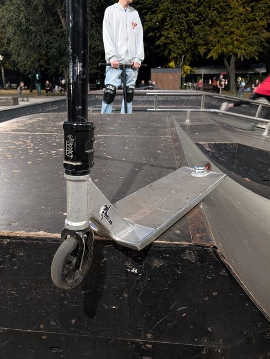 Продам детали: тилт формула демайс 6.8/22.2
Tilt centry 3к
Tilt d