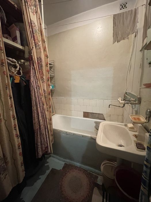 Продам 2-х ком квартиру в самом центре ЮГОКа