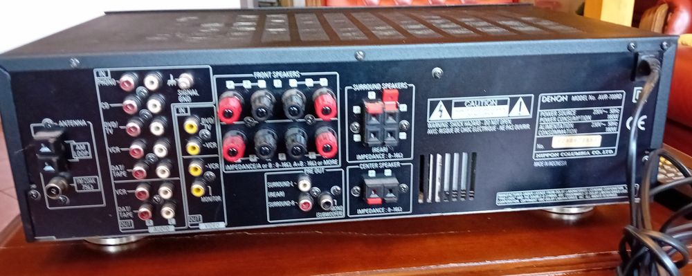 Denon AVR-700RD amplituner, kino domowe
