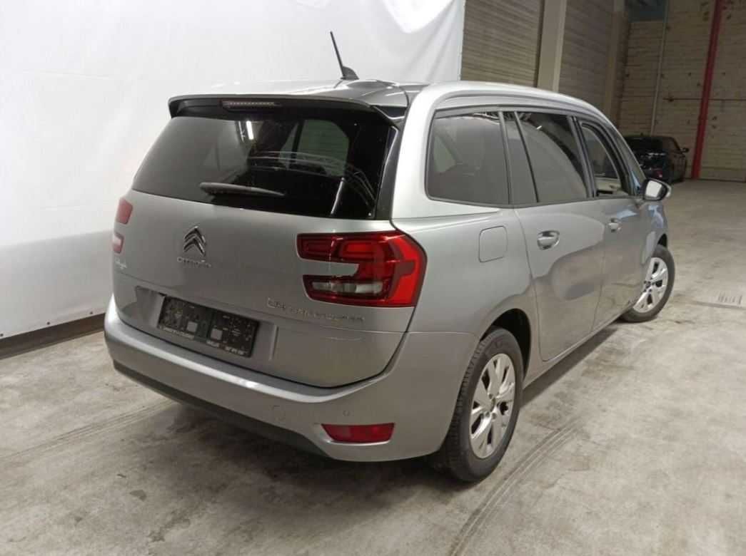Viatura Tvde C4 SpaceTourer 7 Lugares para aluguer ( SEM CAUÇÃO )