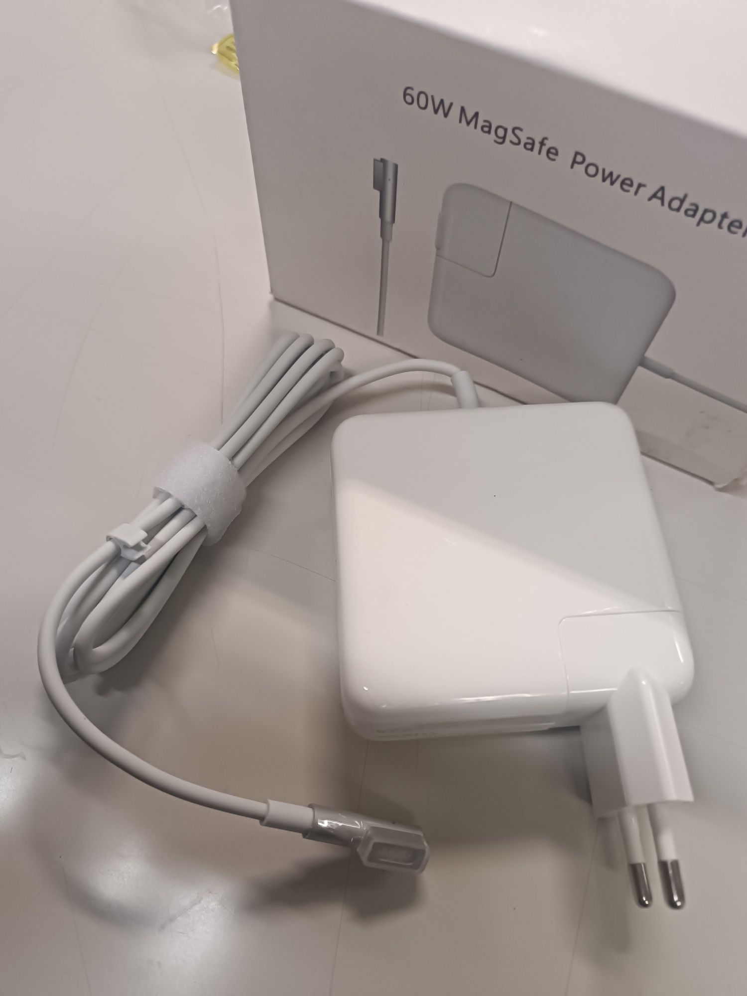 Carregador APPLE Magsafe 60W Genérico