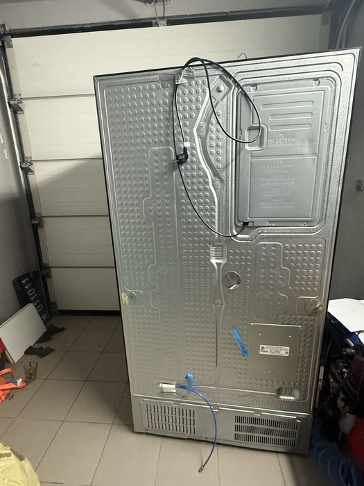 Lodówka SAMSUNG z kostkarka