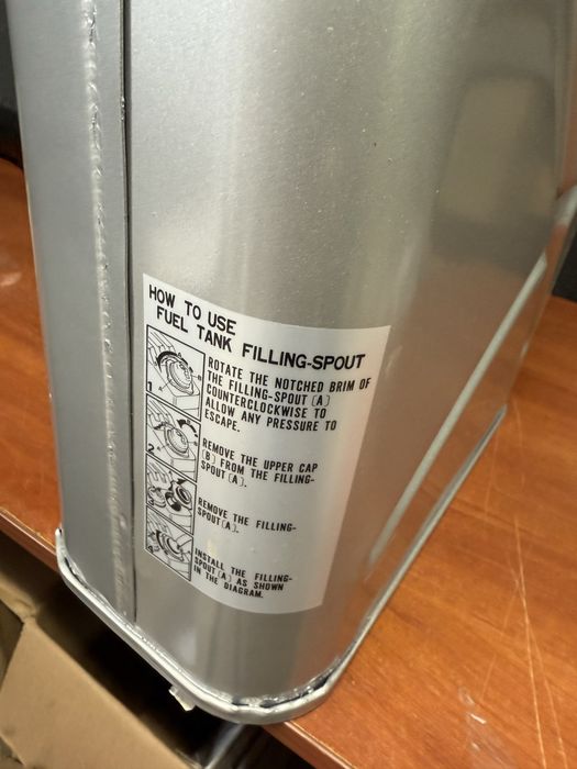 Toyota каністра 20 літрів оригінал нова