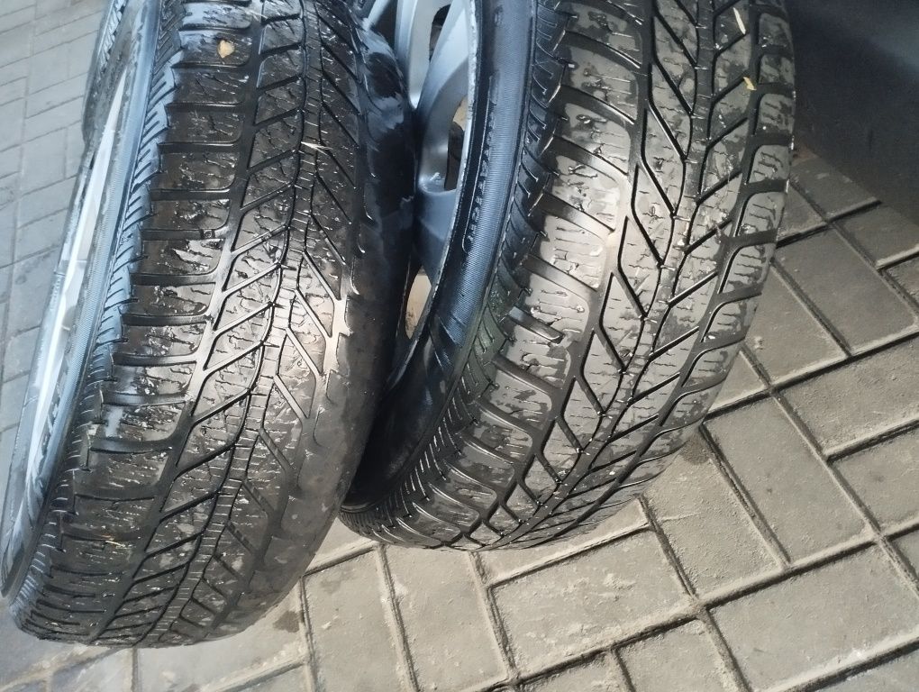 Диски с резиной R16 5*120 t5 t6 traffic vivaro БМВ