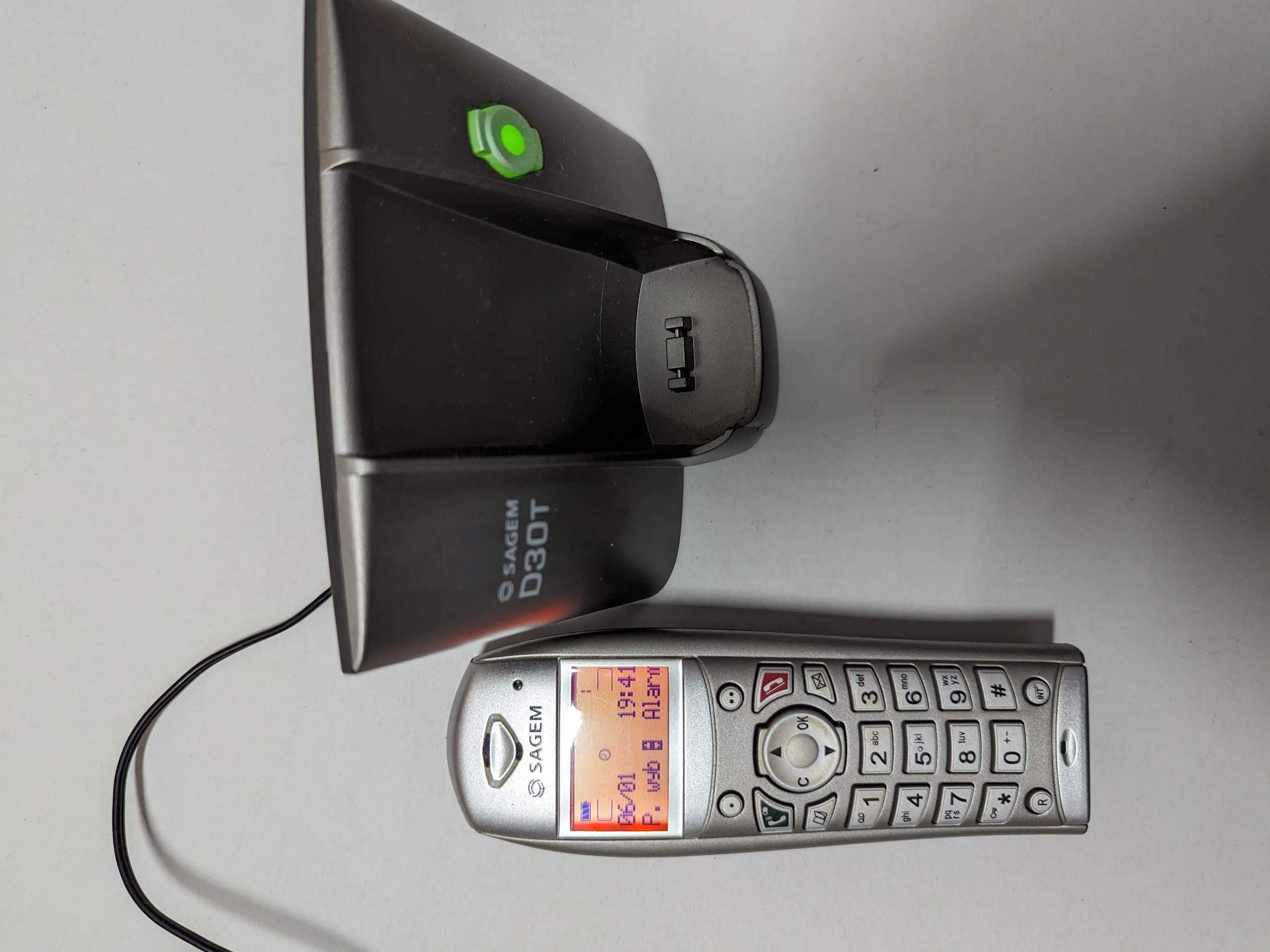 Stacjonarny telefon bezprzewodowy Sagem D30T (analogowy)