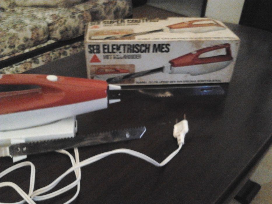 Faca elétrica SEB como nova!