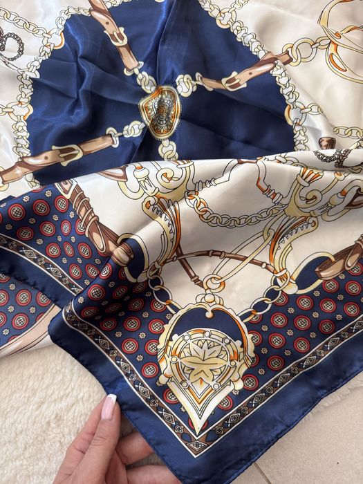 Nowa stylowa apaszka / chusta