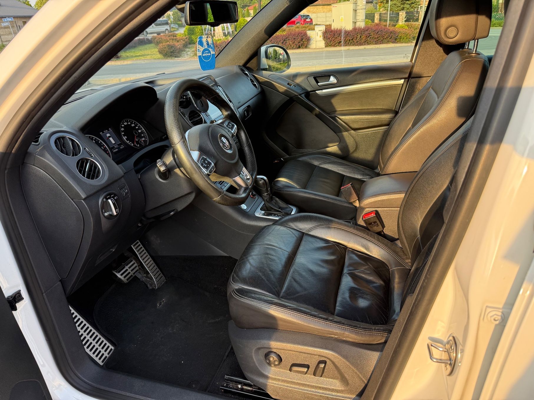 Volkswagen Tiguan R-line 4x4 2.0diesel 177km automat full opcja