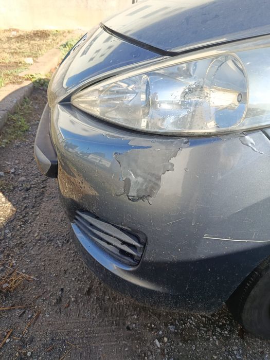 Peugeot 207 acidentado