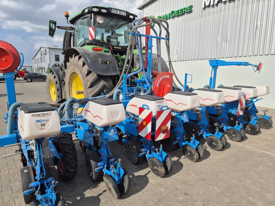 Monosem NG Plus Monoshox  Siewnik punktowy Monosem NH Plus 8 ze zbiornikiem