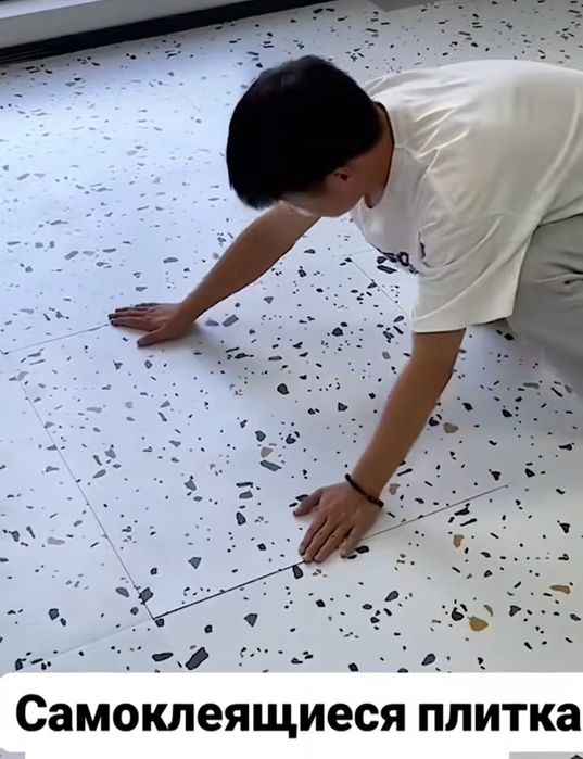 Плитка самоклеюча підлога пол lvt самоклейна покриття підлогове ремонт