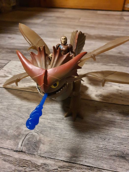 Jak wytresować smok chmuroskok i Valka