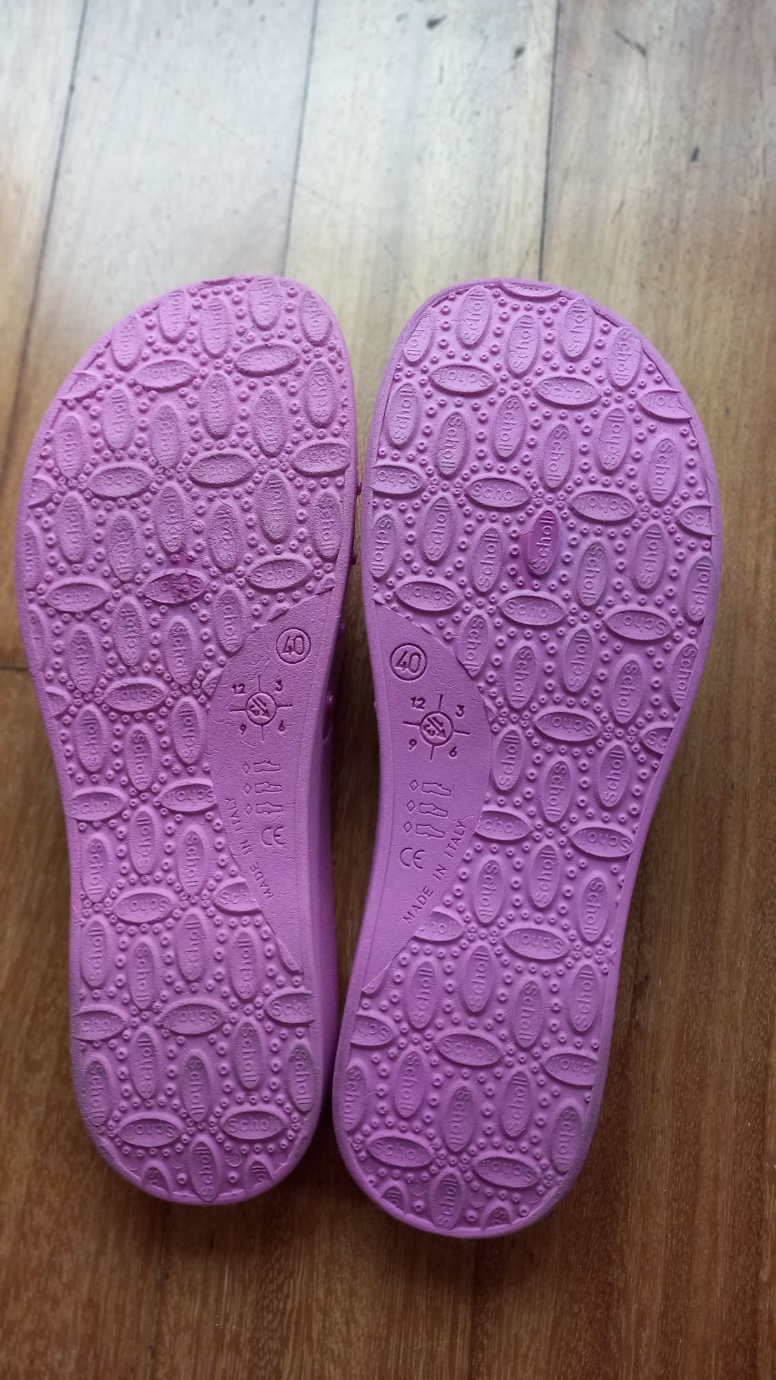 Klapki r. 40 Scholl