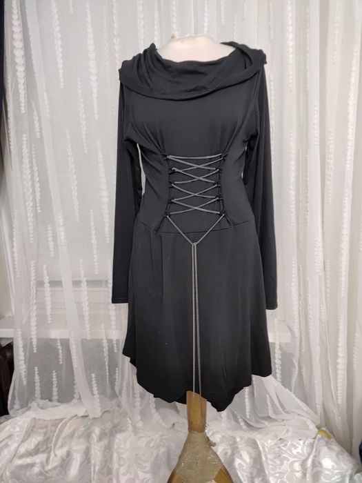 Strój przebranie gotyk suknia gotycka kaptur łańcuch roz. M++