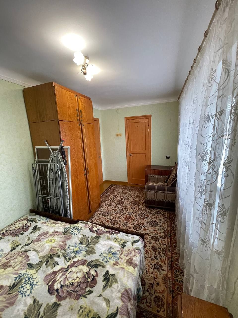 Продається 2х квартира, Дендропарк, 2/5 поверх,  АГВ..