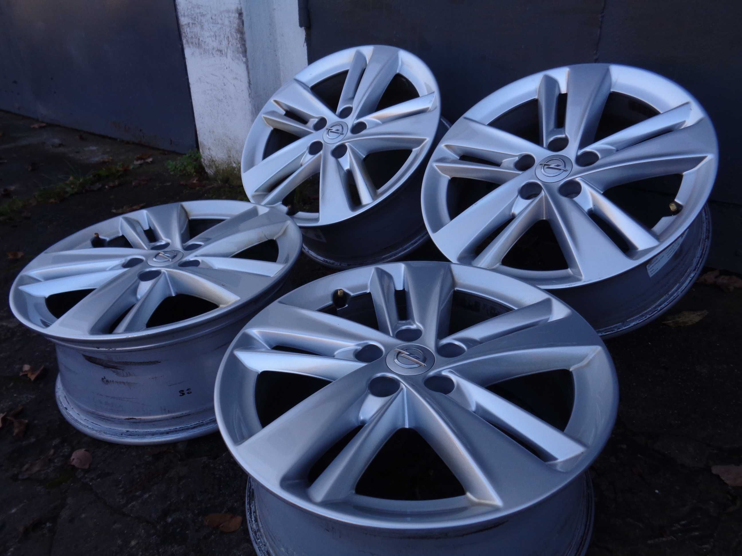 Oryginalne felgi aluminiowe 17 cali 5x108 Opel Grandland X, wysyłka