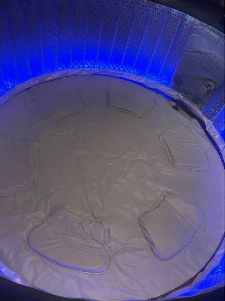 Jacuzzi Dmuchane MSPA Aurora