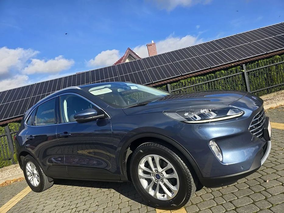 Ford Kuga TITANIUM Sprowadzony 100% BEZWYPADKOWY Gwarancja Przebiegu ASO AutoDNA