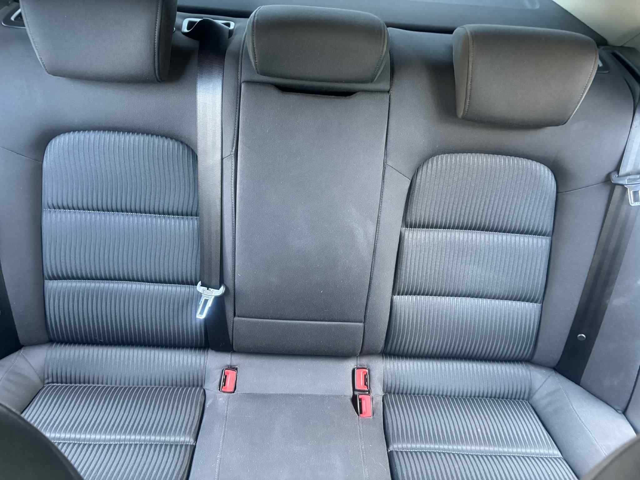 audi a4b8 2.0 tdi 143km