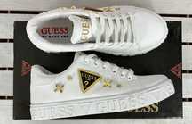 Kobiece sneakersy Guess białe klasyczne skórzane obuwie 36-40