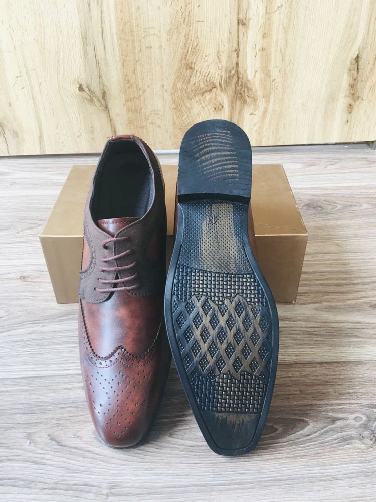 Nowe Buty męskie Eleganckie Skórzane Wizytowe