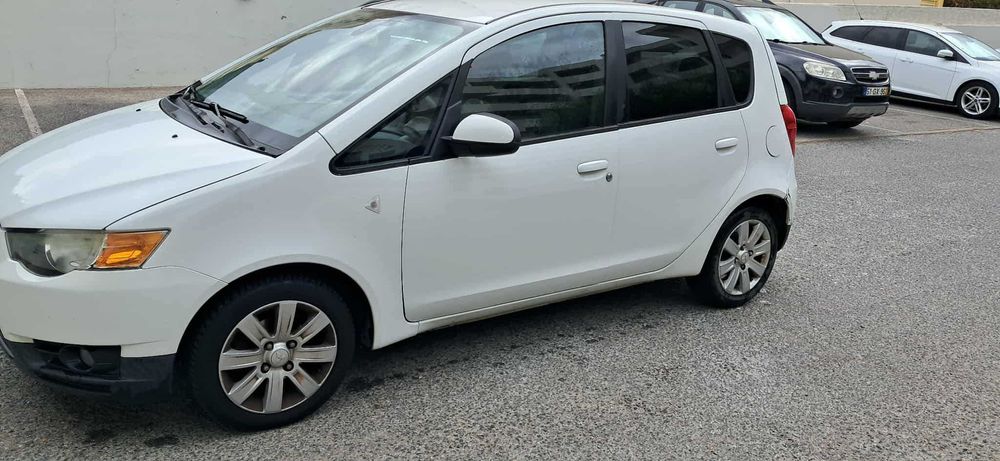 Mitsubishi Colt 1.3 - ClearTec gasolina