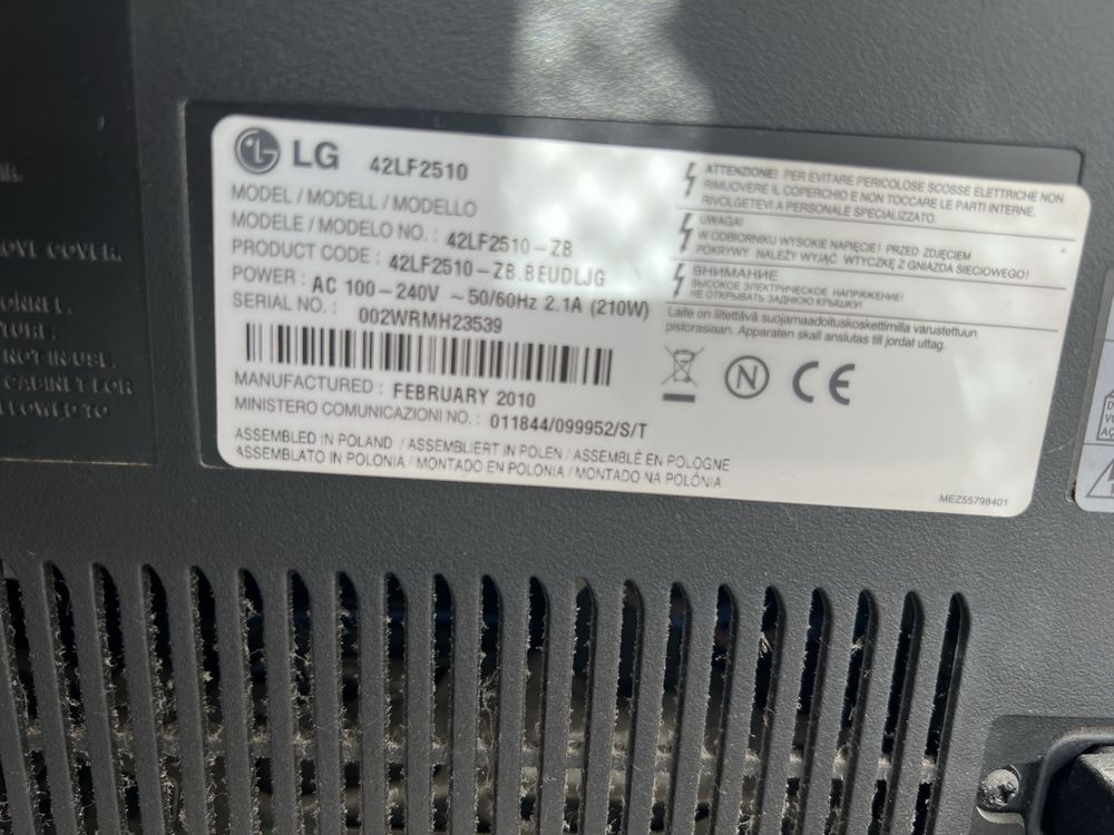 Televisão LG com comando