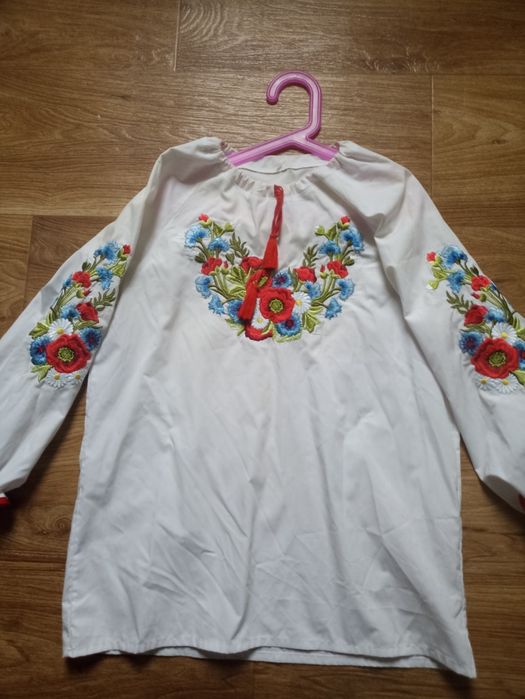 Вышиванка на девочку