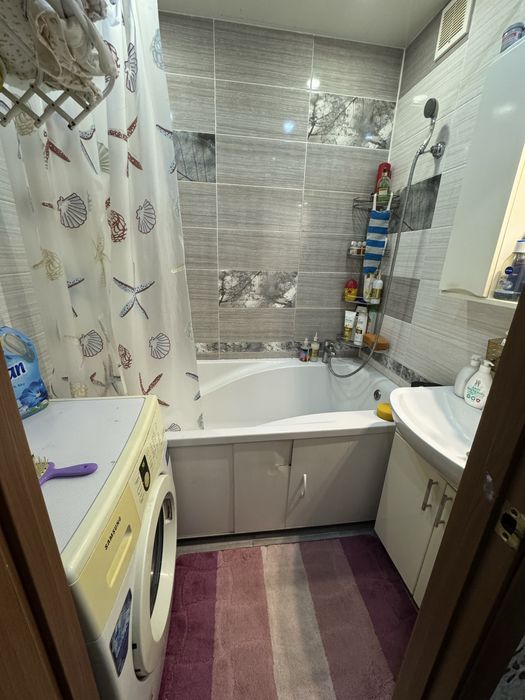 Продам 2 кімнатну квартиру