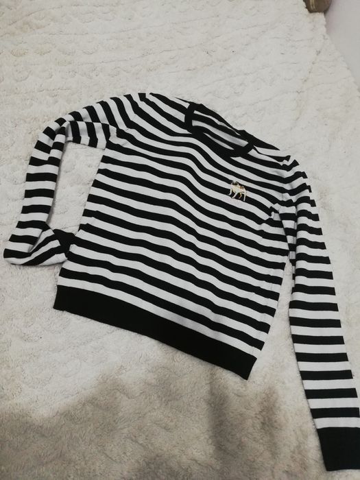 Sweter Cropp S Buldog