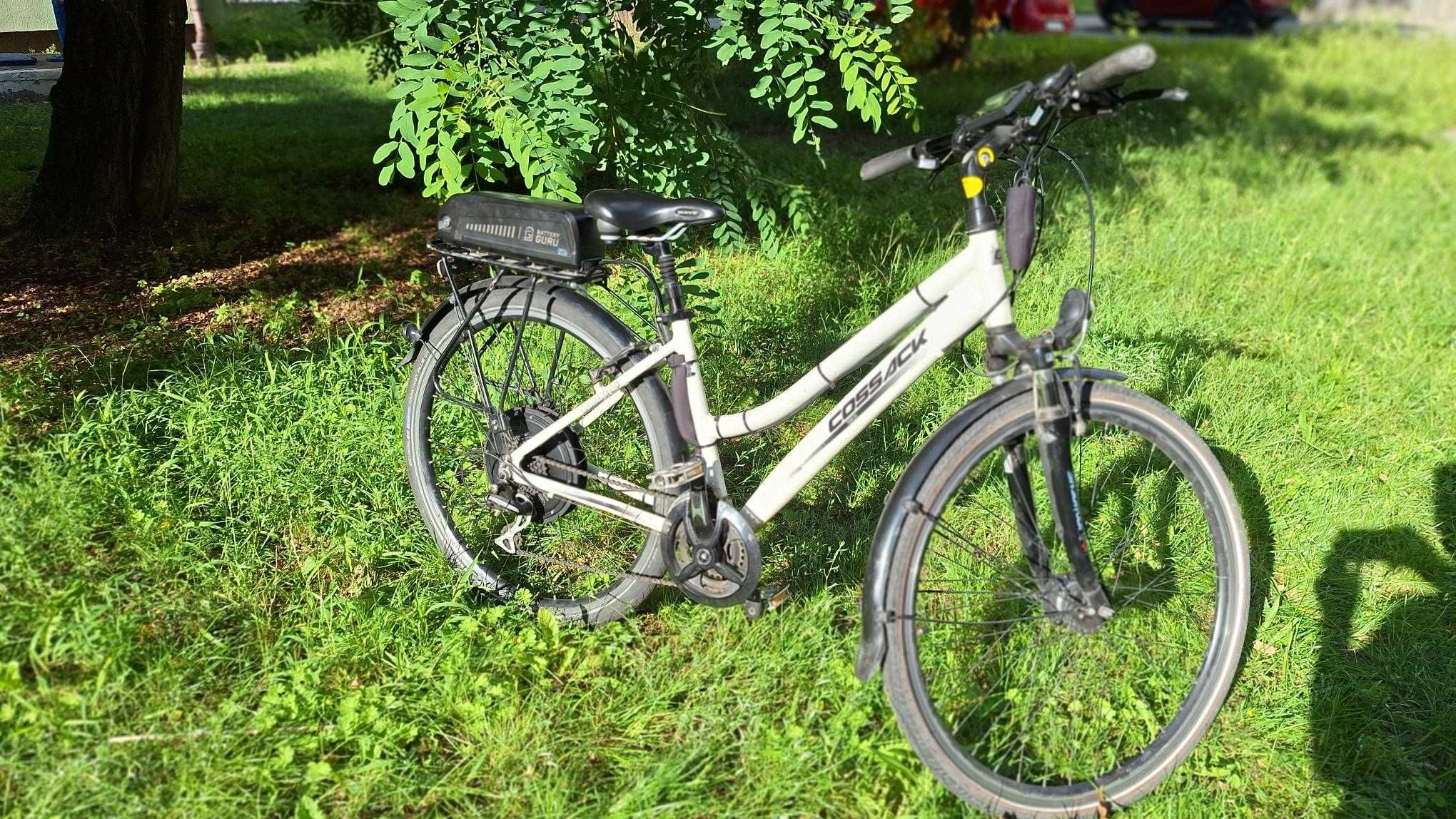 Rower trekkingowy elektryczny damski Cossack Bateria 17,5Ah 48V ,1000W